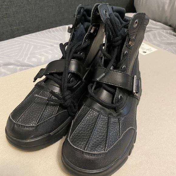 US kids 3y Polo Buckle Boots - Picture 2 of 6